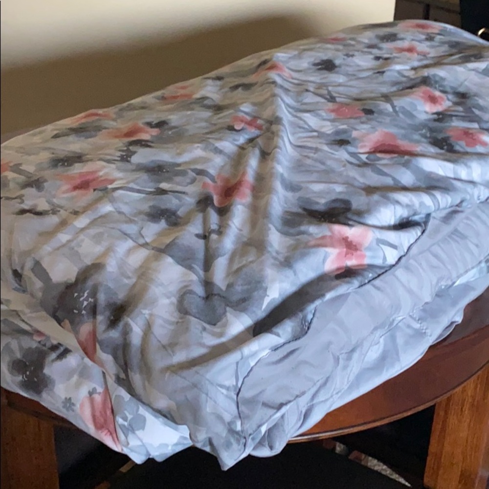 Full-Sized Bedding